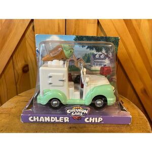 Chevron Cars Chandler Chip Ice Cream Twirls Plays Pop Goes the Weasel Car (6111)